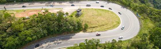 Rodovia dos Tamoios em São José dos Campos